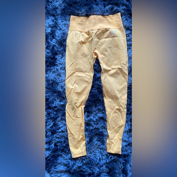 Gymshark Yellow Leggings - Picture 1 of 6